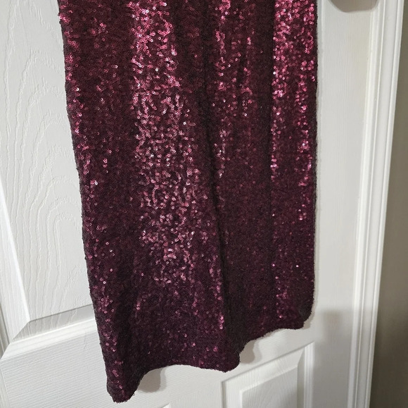 Betsy Johnson Dark Red Sequined Shift Dress, Low Scoop Back, Fully Lined, EUC! - Picture 4 of 12